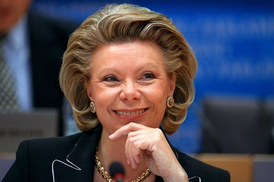 Viviane Reding  Informe 2007 sobre Telecomunicaciones en Europa