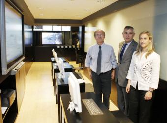 Caixa_Galicia_abre_Santiago_segundo_Centro_On